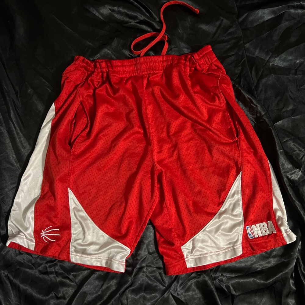 Throwback Red NBA Nike Short Men’s L